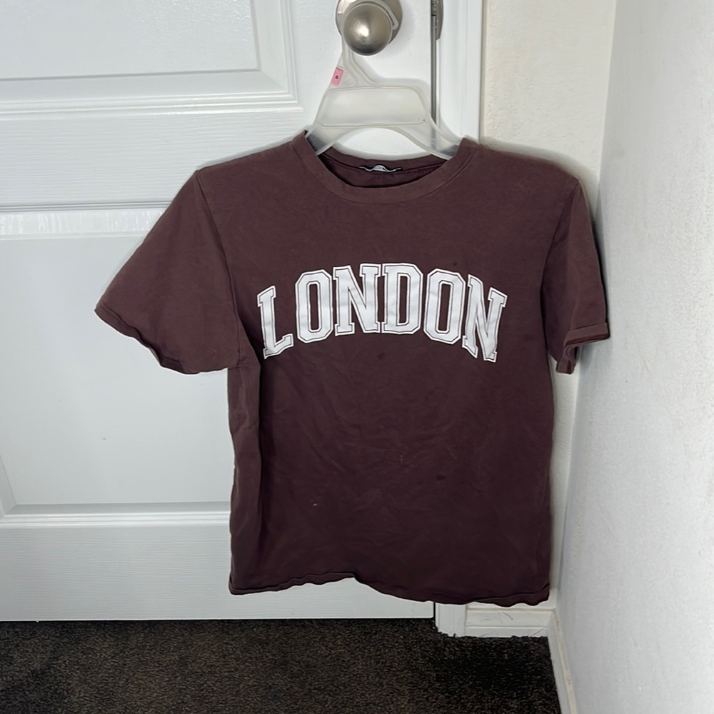 graphic tee